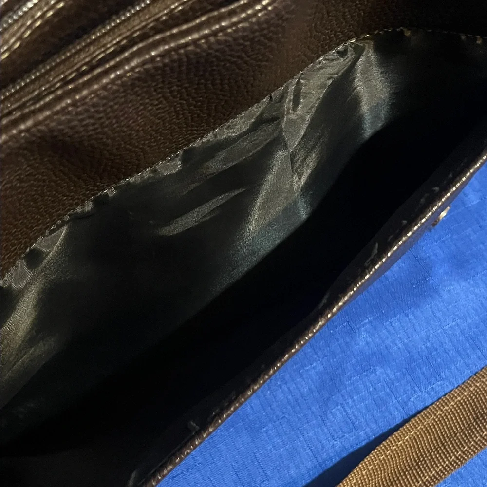 Mexican Floral Embossed Leather Messenger Bag – Artisan Handmade Crossbody